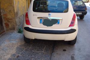 Auto Lancia 