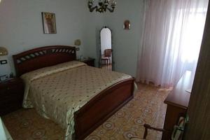 Casa frazionabile con due ingressi