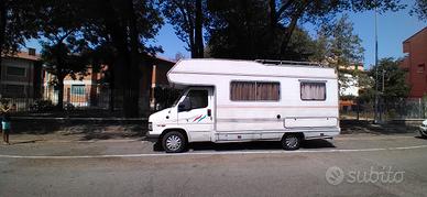 camper mansardato