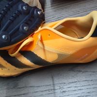 Scarpe chiodate atletica