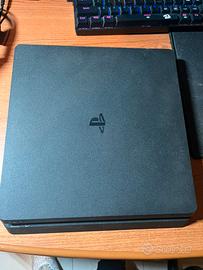 Ps4 slim + controller + ps camera + 9giochi