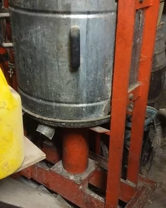 Pressa Idraulica Filtra Liquidi Cera Uva 380V