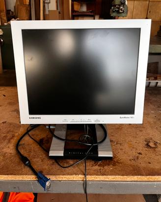 Monitor