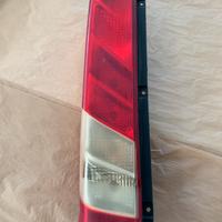 Fanale completo iveco daily da 2014