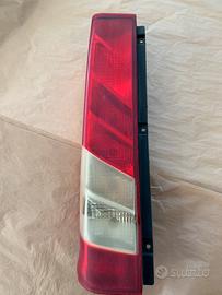 Fanale completo iveco daily da 2014