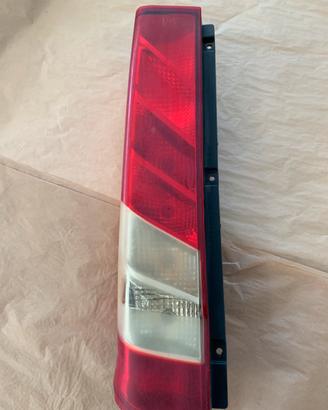 Fanale completo iveco daily da 2014