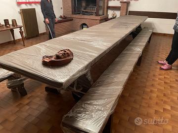 Tavolo legno massicio , angolo bar