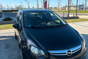 Opel Corsa Neopatentati - GPL - Manuale - Carplay
