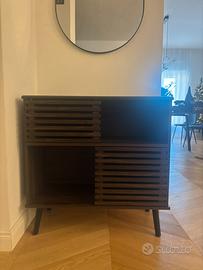 Mobile ingresso/credenza