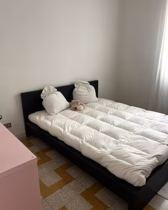 Camera da letto matrimoniale IKEA nera