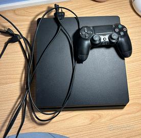 PS4 buone condizioni.