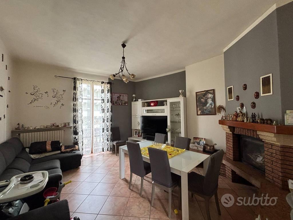 Appartamento – Vercelli, Porta Torino, L'Isola - Vista 2