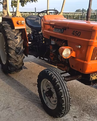 Trattore agricolo Fiat  450