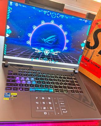 Asus rog strix g16 COME NUOVO RTX 4060 schermo2.5k