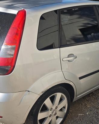 Ford Fiesta 2005 diesel