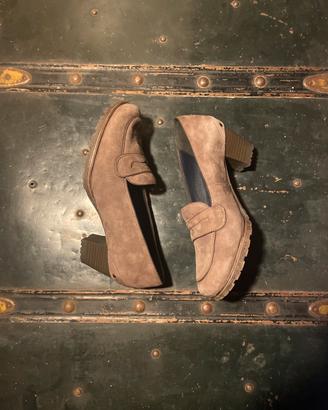 Scarpa con tacco donna perla