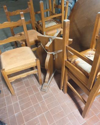 Tavolo piu sedie