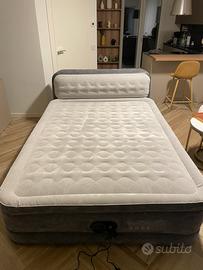 Letto gonfiabile matrimoniale Intex