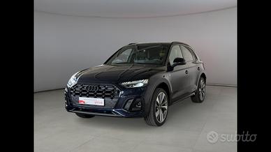 Audi Audi Q5 Identity Black 40 TDI quattro 150(20