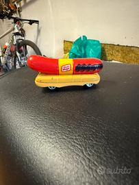 Hot wheels hot dog