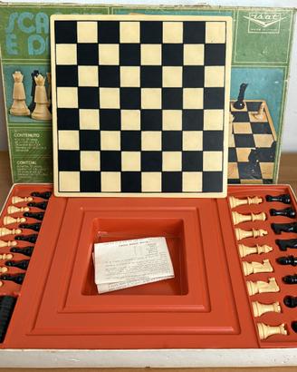 Gioco in scatola Scacchi e Dama