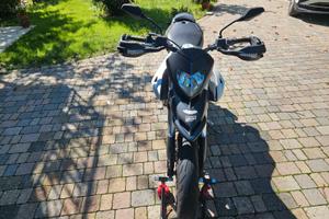 Ducati Hypermotard 796 - 2011