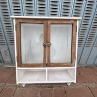 Armadietto shabby da appendere