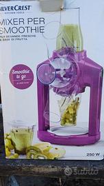 Mixer frullatore per smoothie