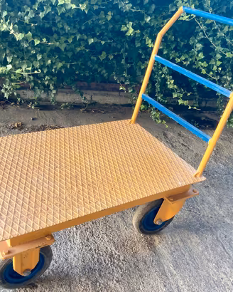 Carrello 4 ruote