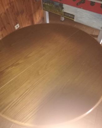 Tavolo in legno