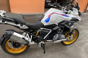 BMW R1250GS con Assetto Ribassato
