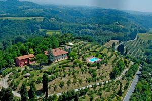 Bella proprietà in collina Palaia Toscana