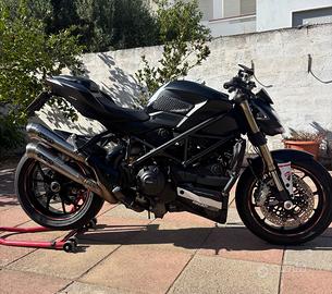 Streetfighter 848