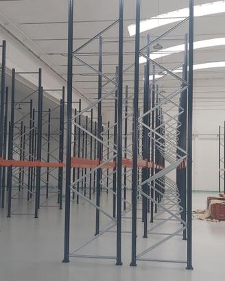 scaffalatura porta bancali
