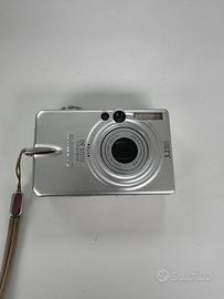 Canon IXUS 30