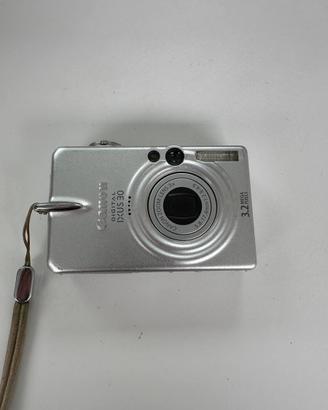 Canon IXUS 30