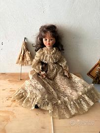 Bambola Vintage anni 70/80 in plastica dura con ab
