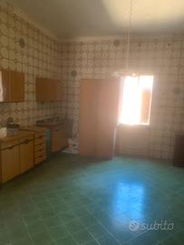 Casa a Custonaci tra mare e monti