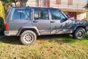 Jeep cherooke epoca