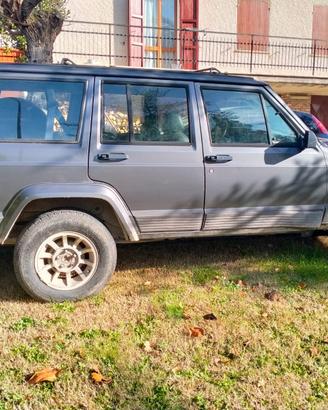 Jeep cherooke epoca