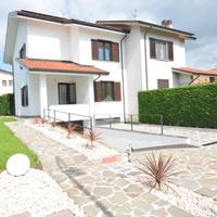 BIFAMILIARE A BERNAREGGIO