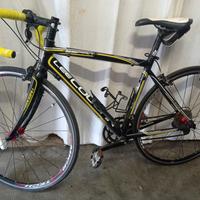 bicicletta corsa con manubrio di ricambio sportivo