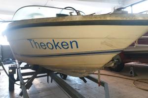Teoken 450 barca da sistemare con motore