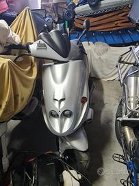 Malaguti phamtom f12