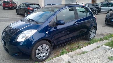 Toyota Yaris 1000 5 porte 