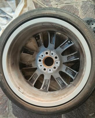 quattro cerchi in lega BMW  con gomme estive 