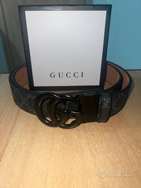Cintura nera Gucci