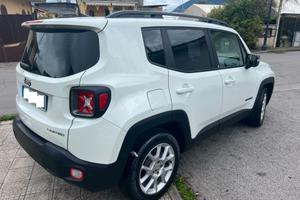 Jeep Renegade limited carplay
