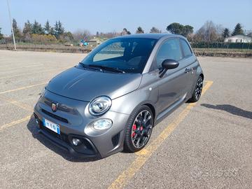 Abarth 595 competizione 