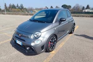 Abarth 595 competizione 